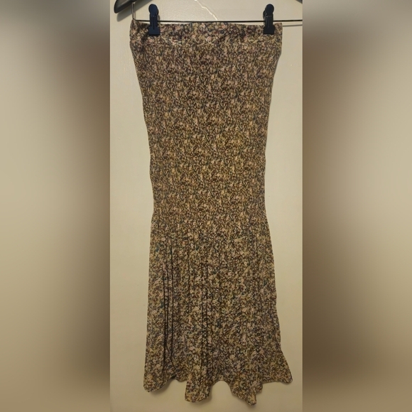 Lush Dresses & Skirts - Lush Multicolor Floral Fabric